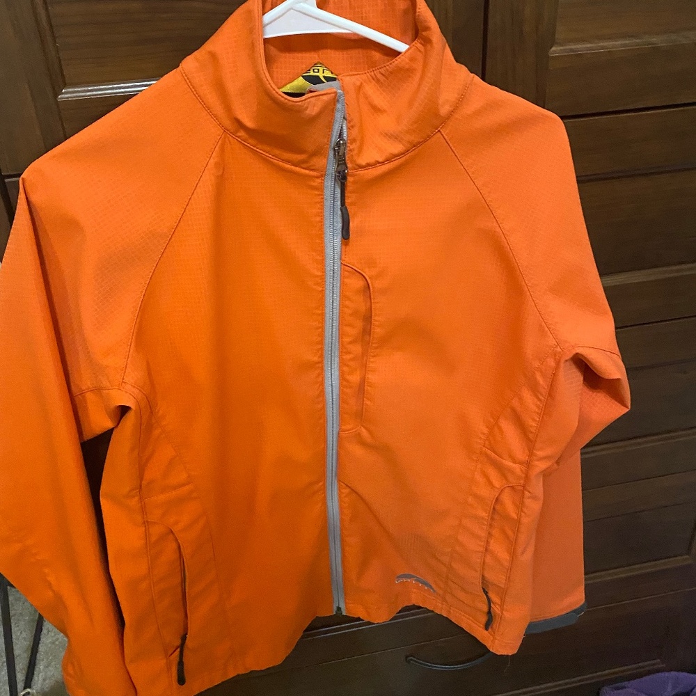 Go lite windproof jacket